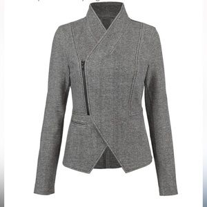 Good used condition CAbi rebel jacket.